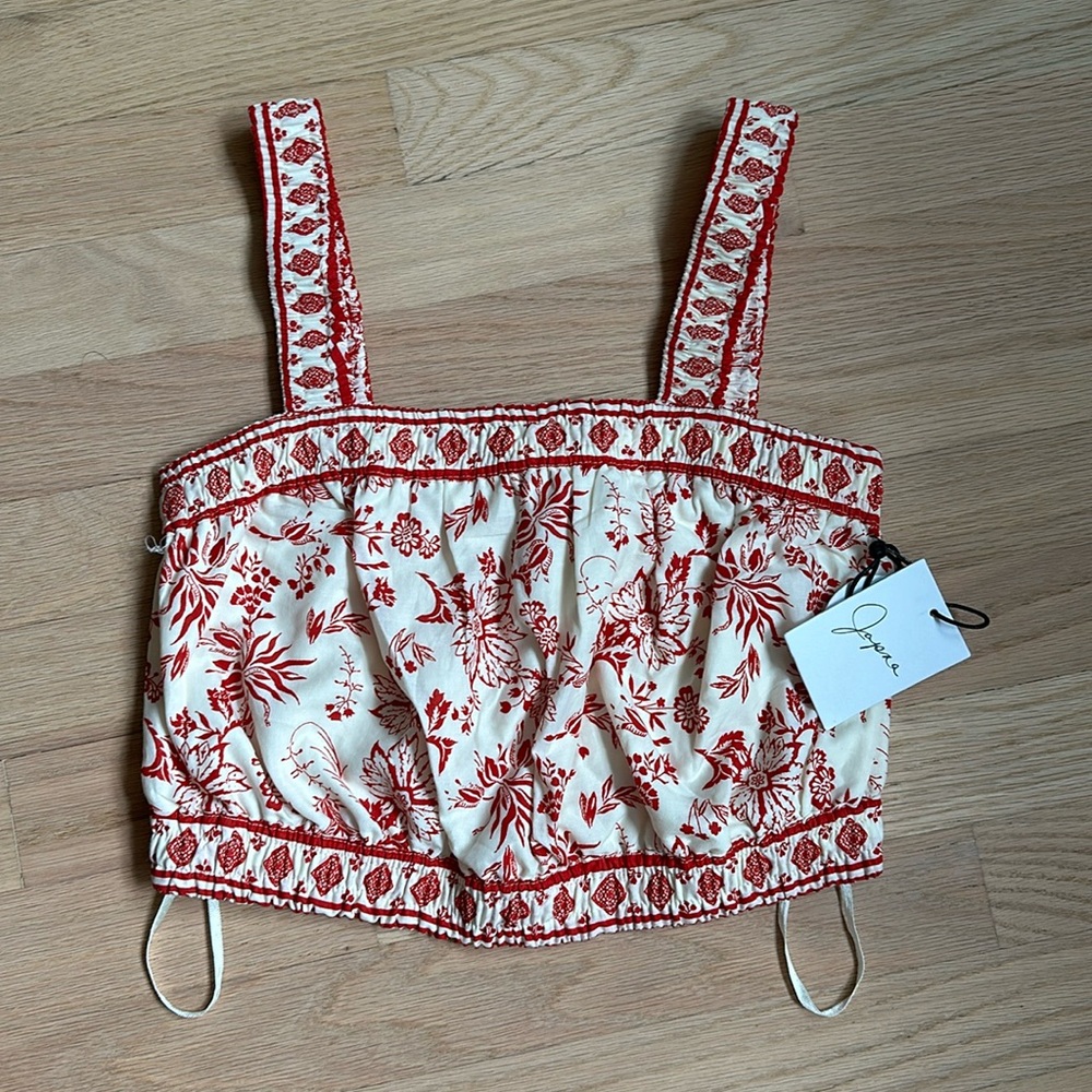 NWT Women’s Red Top